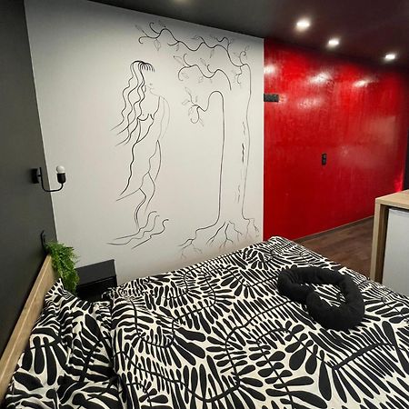 Jacuzzi Love Room Mulhouse Buitenkant foto